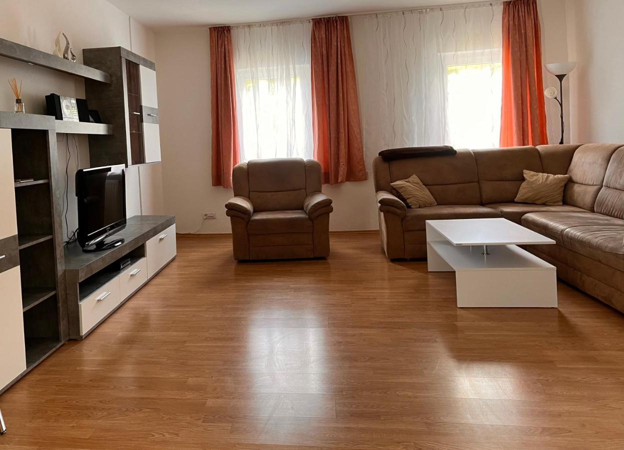Ferien Am Maar Διαμέρισμα Daun Εξωτερικό φωτογραφία
